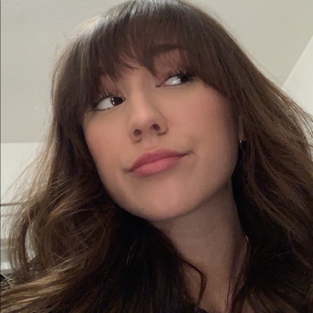 Meet your Posher, Carlee